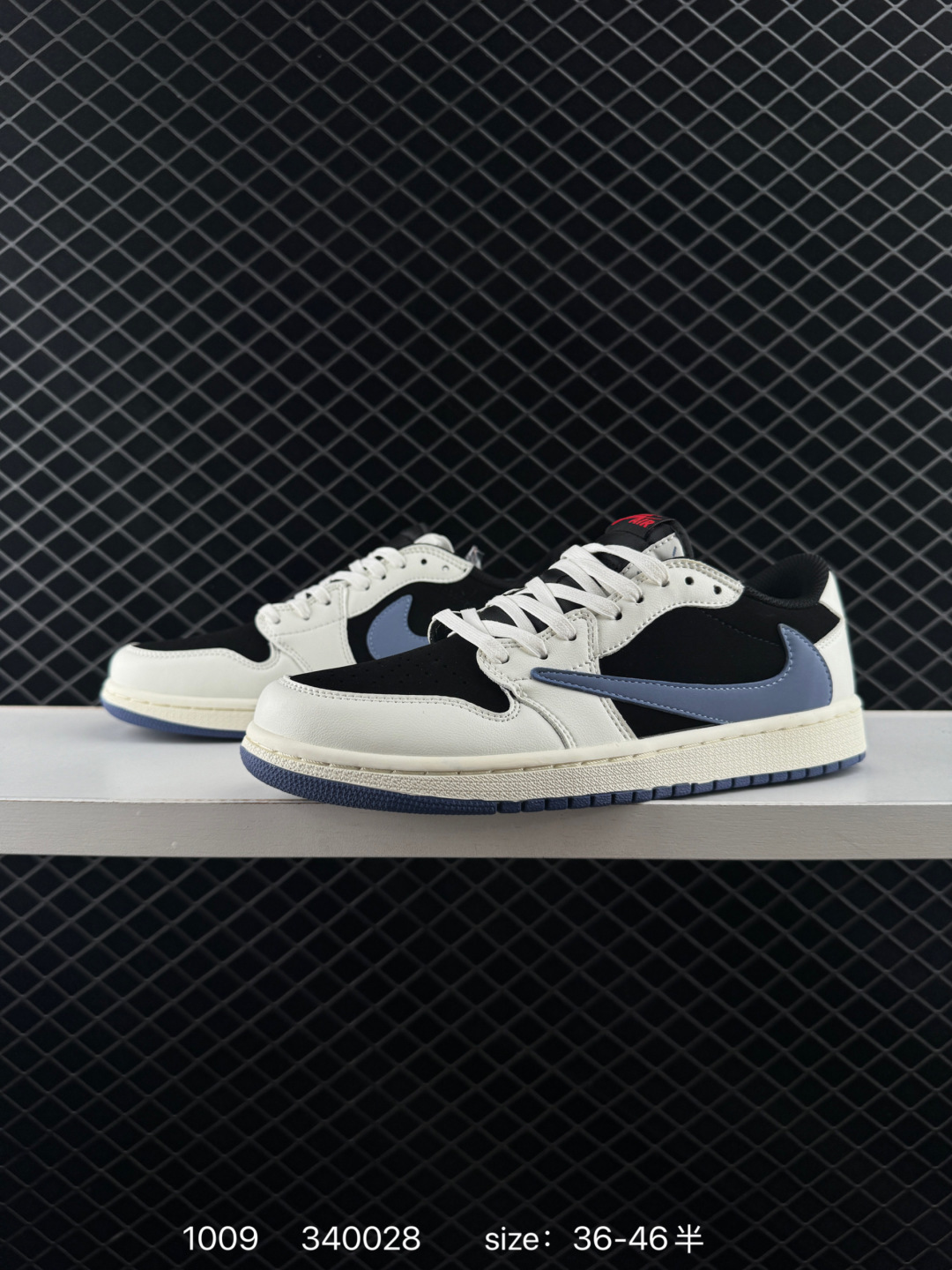 Travis Scott x Air Jordan 1 Low